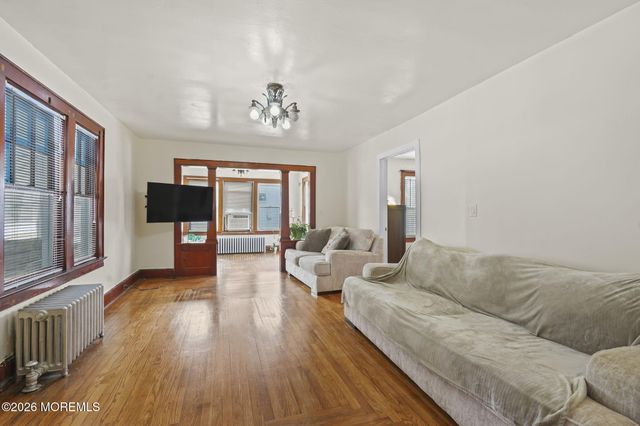 319 Broadway Road, Freehold, NJ 07728