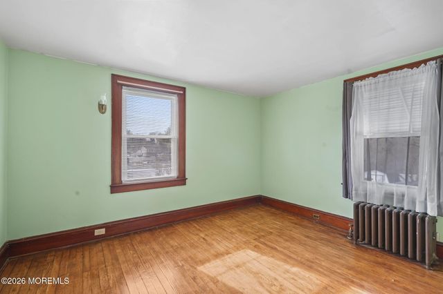 319 Broadway Road, Freehold, NJ 07728