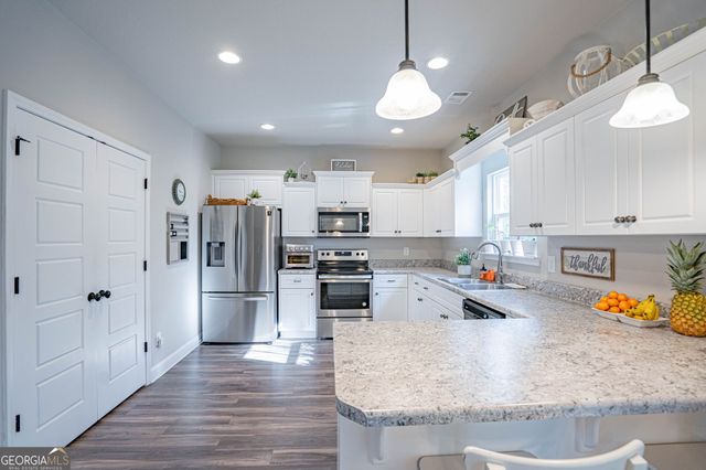 203 Timberlake Drive, Guyton, GA 31312