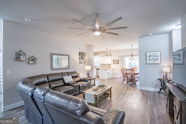 203 Timberlake Drive, Guyton, GA 31312