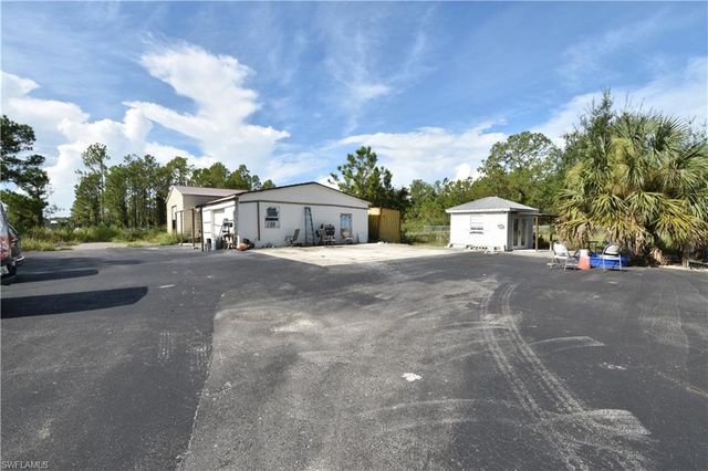 3390 27th AVE NE, Naples, FL 34120