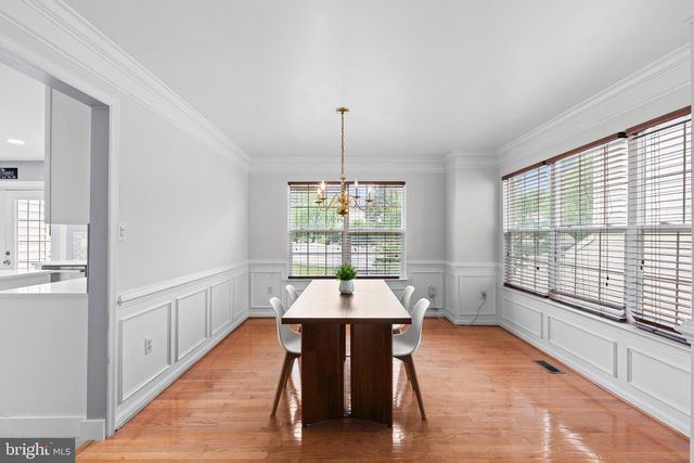 20518 MIDDLEBURY ST, Ashburn, VA 20147