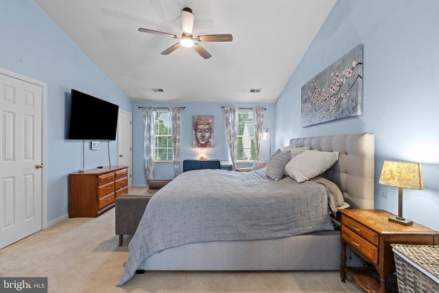 20518 MIDDLEBURY ST, Ashburn, VA 20147