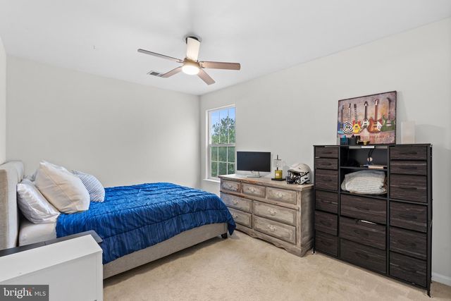 20518 MIDDLEBURY ST, Ashburn, VA 20147