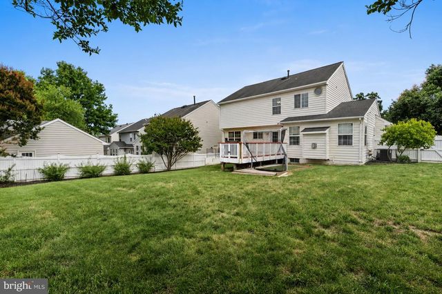 20518 MIDDLEBURY ST, Ashburn, VA 20147