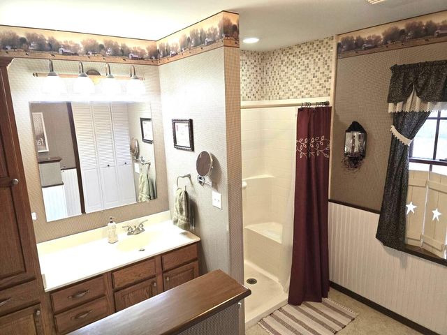 478 W 900 S, Hebron, IN 46341