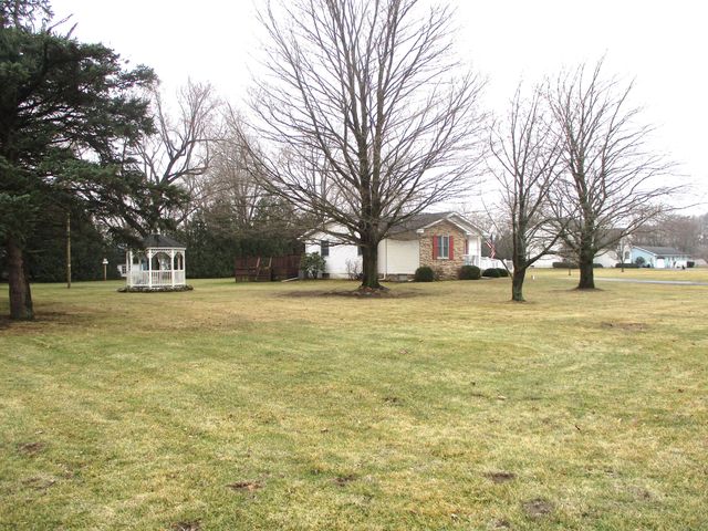 478 W 900 S, Hebron, IN 46341