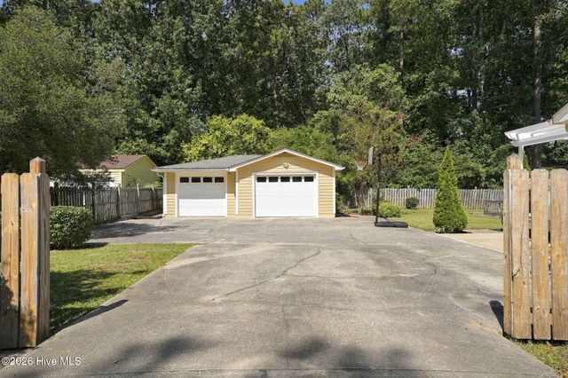 3708 Gloucester Road, Rocky Mount, NC 27803