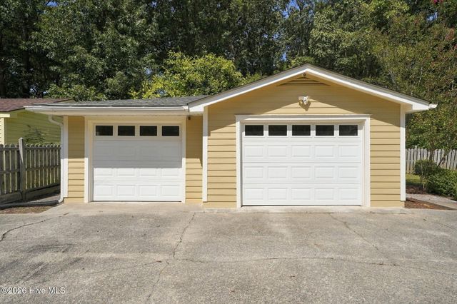 3708 Gloucester Road, Rocky Mount, NC 27803