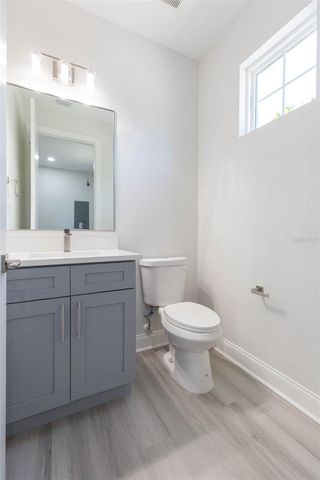 4718 W KNIGHTS AVENUE, Tampa, FL 33611