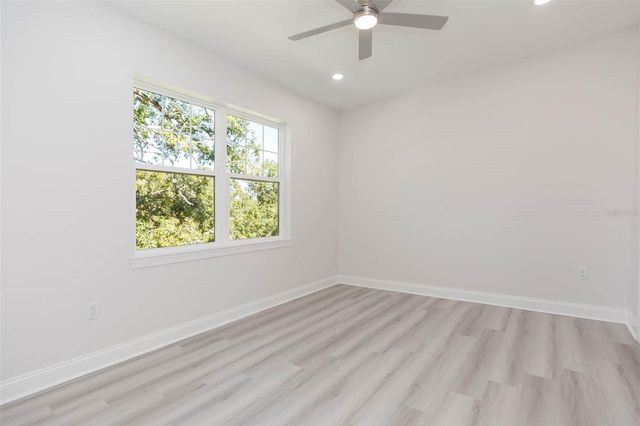 4718 W KNIGHTS AVENUE, Tampa, FL 33611