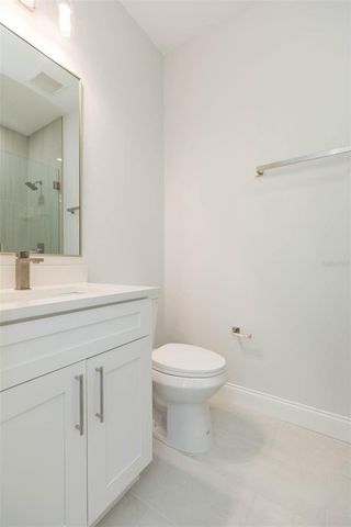 4718 W KNIGHTS AVENUE, Tampa, FL 33611