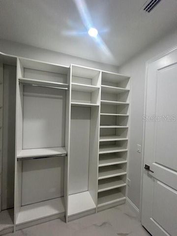 4718 W KNIGHTS AVENUE, Tampa, FL 33611