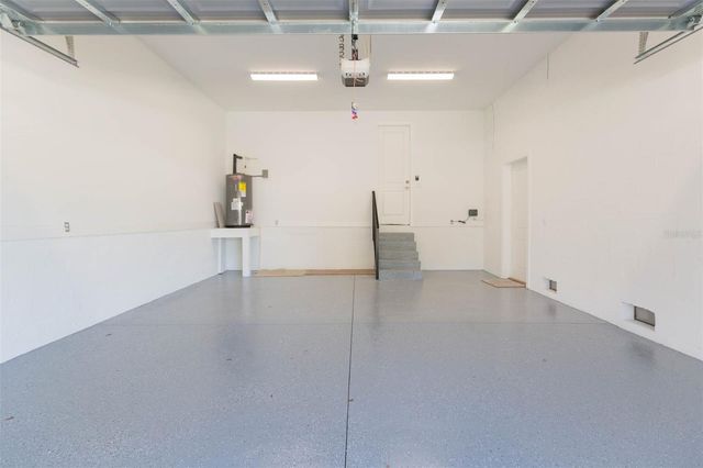 4718 W KNIGHTS AVENUE, Tampa, FL 33611