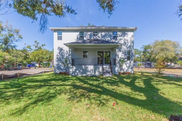 4718 W KNIGHTS AVENUE, Tampa, FL 33611