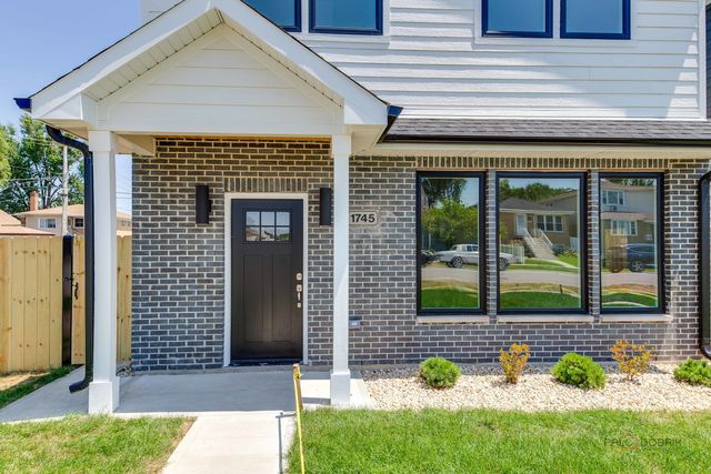 1743 N 34TH Avenue, Stone Park, IL 60165