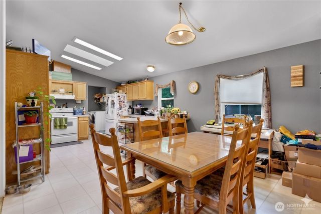 7928 Portal Way, Custer, WA 98240