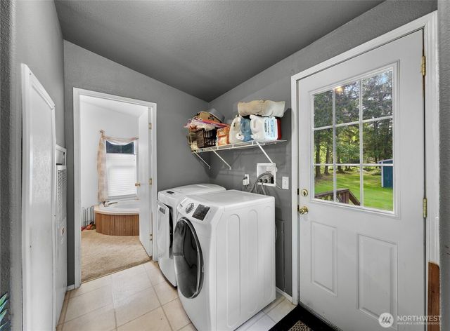 7928 Portal Way, Custer, WA 98240