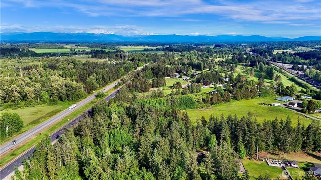 7928 Portal Way, Custer, WA 98240