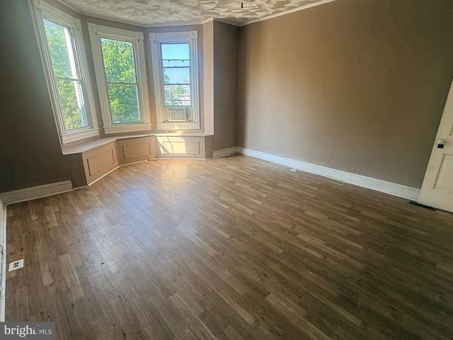604 E 35TH ST E, Baltimore, MD 21218