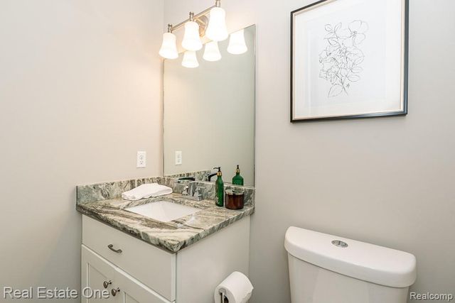 4165 Oak Arbor Court 19, Oakland Charter Township, MI 48306