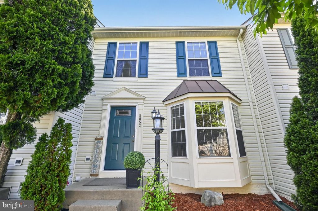 9053 FALCON GLEN CT, Bristow, VA 20136
