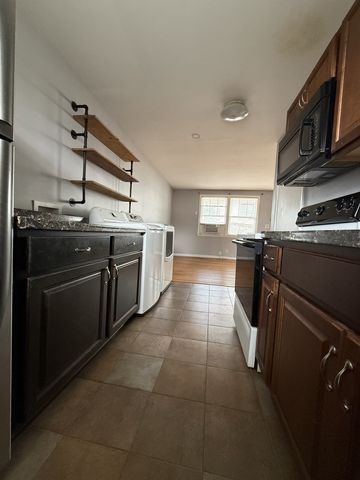 925 Boscobel St Apt 5, Nashville, TN 37206