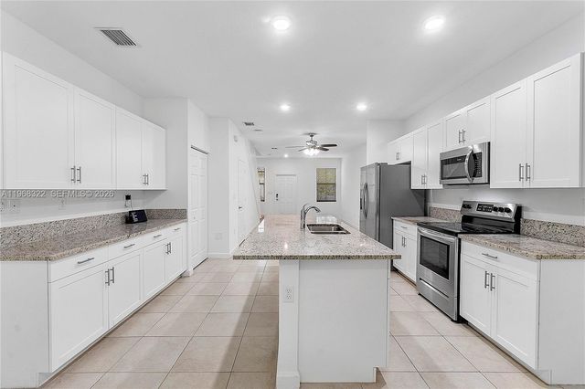 1541 SW 28th St 1541, Fort Lauderdale, FL 33315