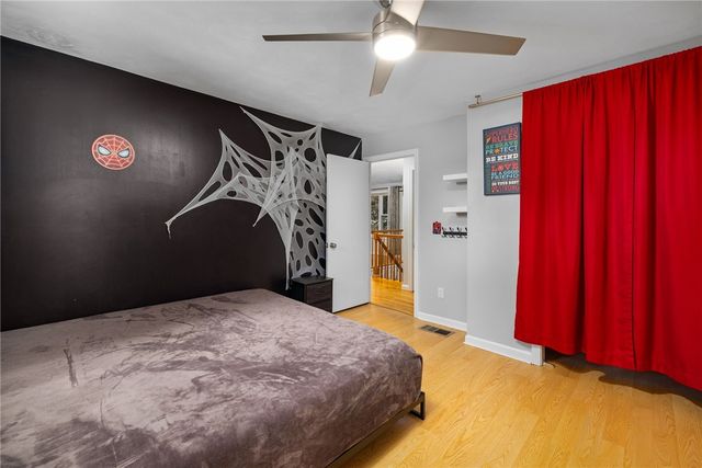 34 Queen Street, Cranston, RI 02920