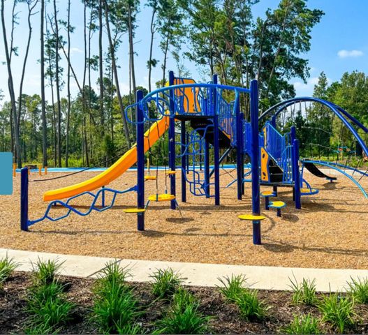 221 Crystal Bay Ln, Willis, TX 77378