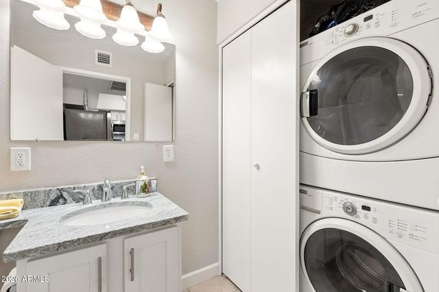 8004 N 32ND Drive 1, Phoenix, AZ 85051