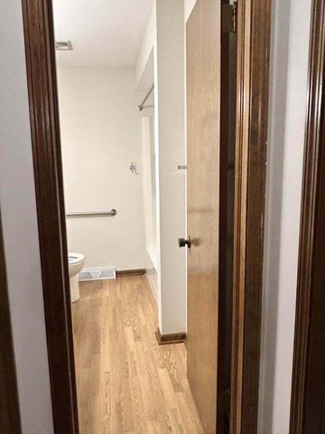 826 Se Andover Court Se 5, City Of Kentwood, MI 49508