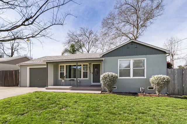 8325 Holly Dr, Citrus Heights, CA 95610