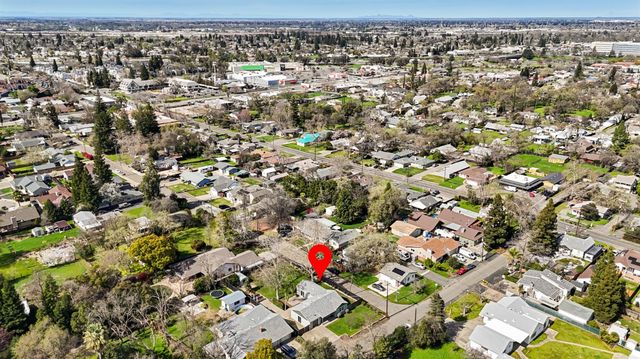 8325 Holly Dr, Citrus Heights, CA 95610