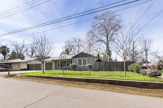 8325 Holly Dr, Citrus Heights, CA 95610