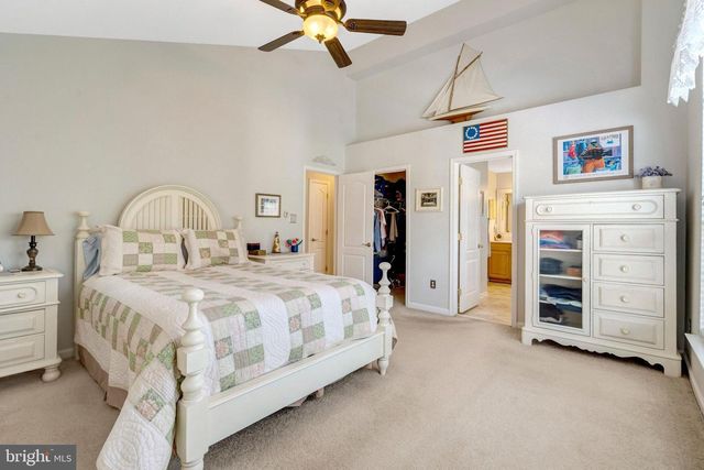 14808 CYPRESS PARK LN, Haymarket, VA 20169