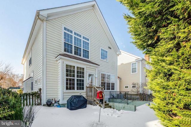 14808 CYPRESS PARK LN, Haymarket, VA 20169