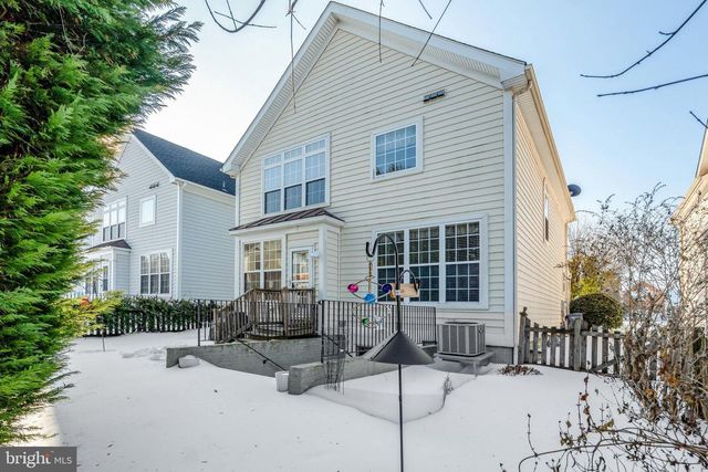 14808 CYPRESS PARK LN, Haymarket, VA 20169