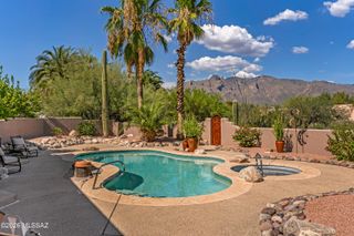1430 E Entrada Trece, Tucson, AZ 85718