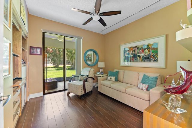 7840 Lexington Club Boulevard B, Delray Beach, FL 33446