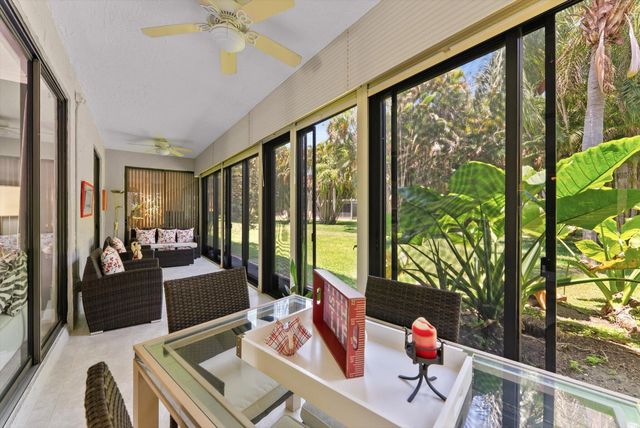 7840 Lexington Club Boulevard B, Delray Beach, FL 33446