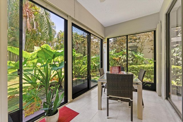 7840 Lexington Club Boulevard B, Delray Beach, FL 33446