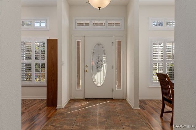 10 Daisy Street, Homosassa, FL 34446