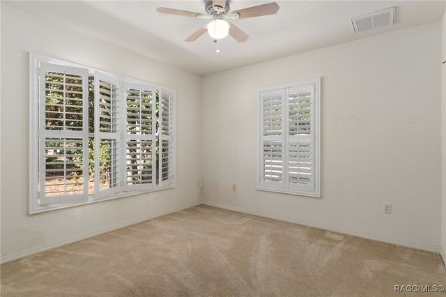 10 Daisy Street, Homosassa, FL 34446