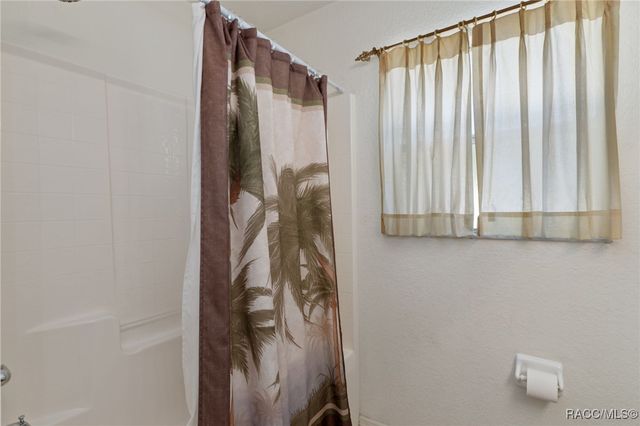 10 Daisy Street, Homosassa, FL 34446