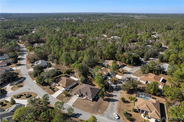 10 Daisy Street, Homosassa, FL 34446