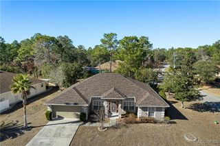 10 Daisy Street, Homosassa, FL 34446