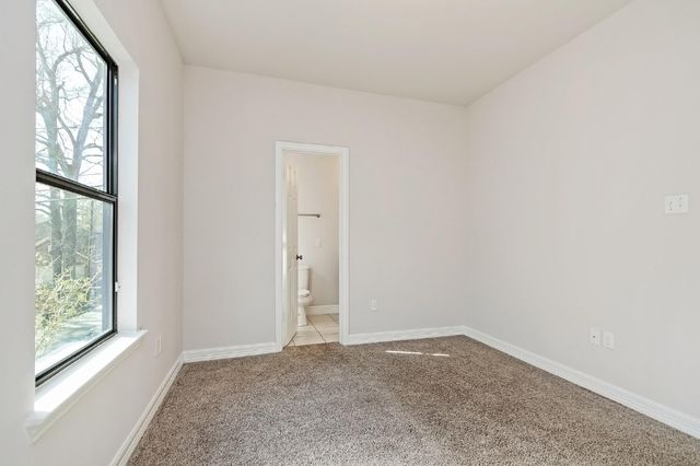 1021 Grenshaw Street B, Houston, TX 77088