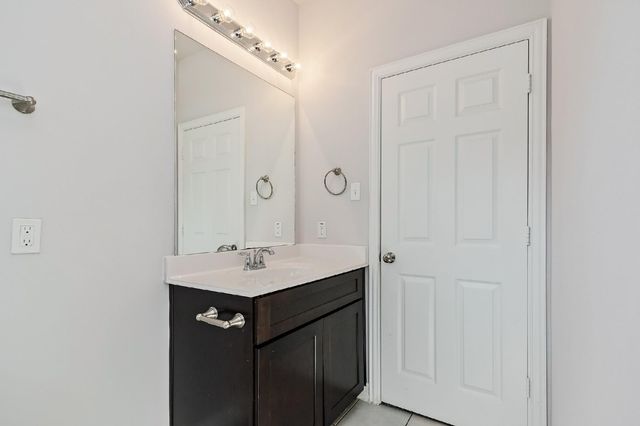 1021 Grenshaw Street B, Houston, TX 77088