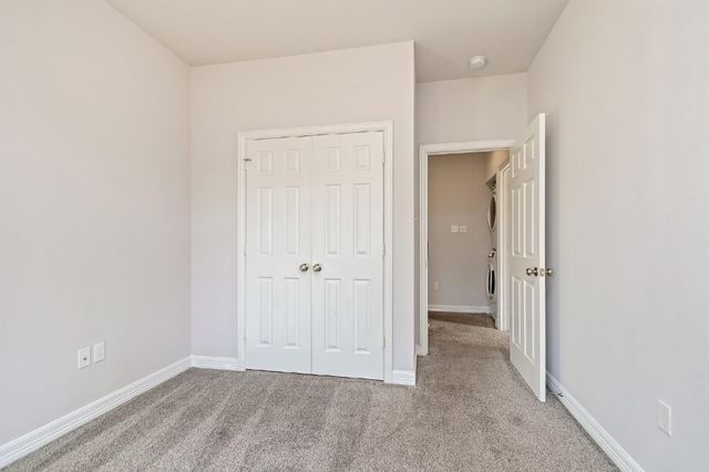 1021 Grenshaw Street B, Houston, TX 77088